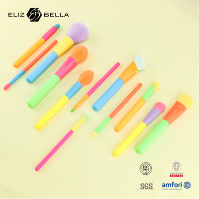 Set di spazzole per il trucco cosmetico in stile colorato, essenziale per la cura della bellezza