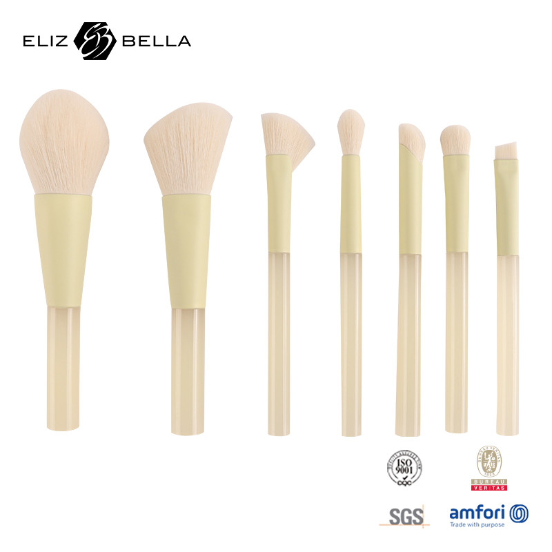 Mini Set di viaggio portatile a manico corto Set di spazzole per il trucco cosmetico sostenibile e alla moda